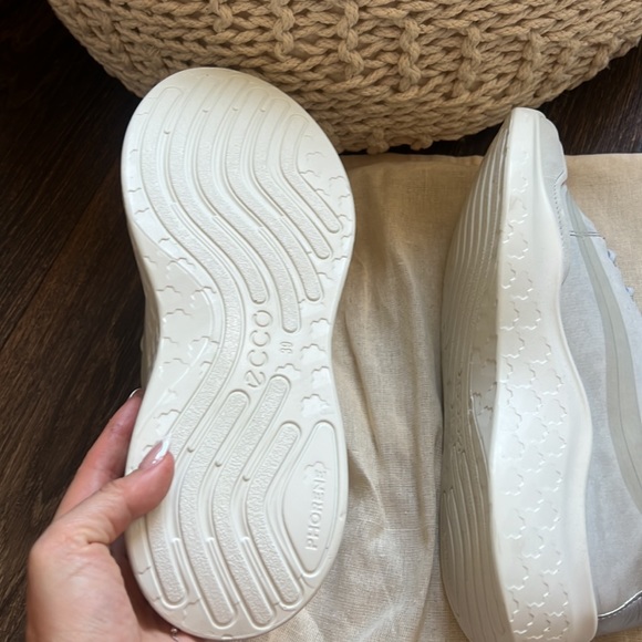 Ecco Sneaker - Picture 6 of 7